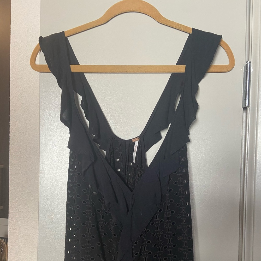 Black free people tank